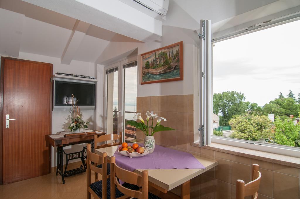 Apartment Meri Ičići Esterno foto